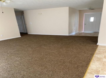 Red Hawk Drive, Vine Grove, Kentucky 40175, ,2 BathroomsBathrooms,For Sale,Red Hawk Drive,HK24003073 Red Hawk Drive, Vine Grove, Kentucky 40175, ,2 BathroomsBathrooms,For Sale,Red Hawk Drive,HK24003073