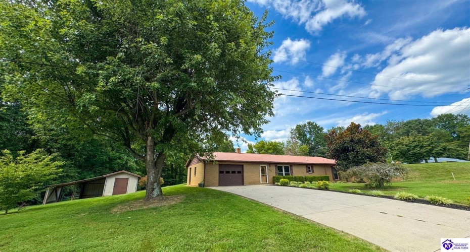 Wildwood Way, Campbellsville, Kentucky 42718, ,2 BathroomsBathrooms,For Sale,Wildwood Way,HK24003076 Wildwood Way, Campbellsville, Kentucky 42718, ,2 BathroomsBathrooms,For Sale,Wildwood Way,HK24003076