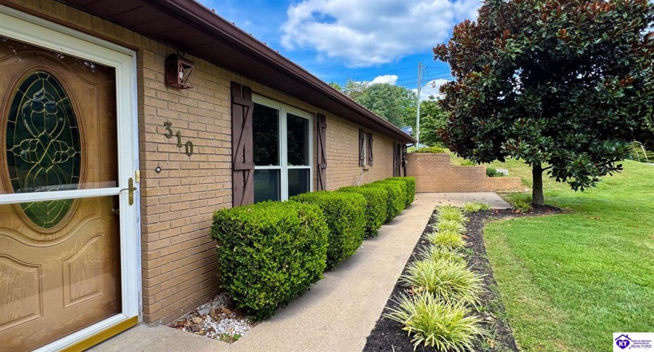 Wildwood Way, Campbellsville, Kentucky 42718, ,2 BathroomsBathrooms,For Sale,Wildwood Way,HK24003076 Wildwood Way, Campbellsville, Kentucky 42718, ,2 BathroomsBathrooms,For Sale,Wildwood Way,HK24003076