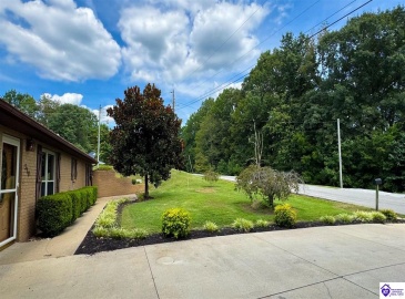 Wildwood Way, Campbellsville, Kentucky 42718, ,2 BathroomsBathrooms,For Sale,Wildwood Way,HK24003076 Wildwood Way, Campbellsville, Kentucky 42718, ,2 BathroomsBathrooms,For Sale,Wildwood Way,HK24003076