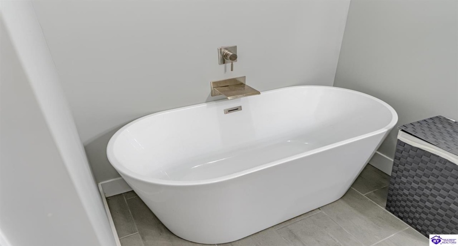 Pleasant Colony Drive, Elizabethtown, Kentucky 42701, ,3 BathroomsBathrooms,For Sale,Pleasant Colony Drive,HK24003097 Pleasant Colony Drive, Elizabethtown, Kentucky 42701, ,3 BathroomsBathrooms,For Sale,Pleasant Colony Drive,HK24003097