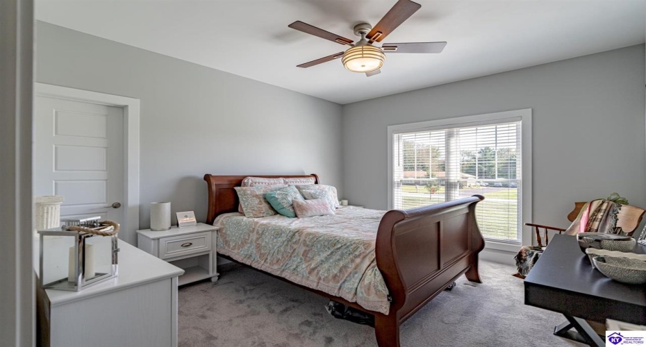 Pleasant Colony Drive, Elizabethtown, Kentucky 42701, ,3 BathroomsBathrooms,For Sale,Pleasant Colony Drive,HK24003097 Pleasant Colony Drive, Elizabethtown, Kentucky 42701, ,3 BathroomsBathrooms,For Sale,Pleasant Colony Drive,HK24003097