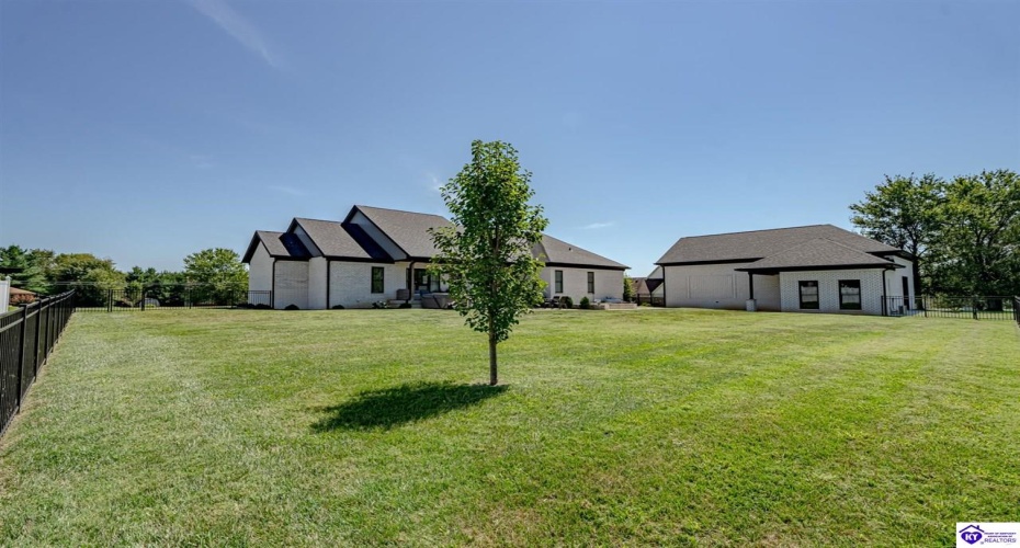 Pleasant Colony Drive, Elizabethtown, Kentucky 42701, ,3 BathroomsBathrooms,For Sale,Pleasant Colony Drive,HK24003097 Pleasant Colony Drive, Elizabethtown, Kentucky 42701, ,3 BathroomsBathrooms,For Sale,Pleasant Colony Drive,HK24003097