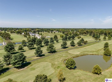 Pleasant Colony Drive, Elizabethtown, Kentucky 42701, ,3 BathroomsBathrooms,For Sale,Pleasant Colony Drive,HK24003097