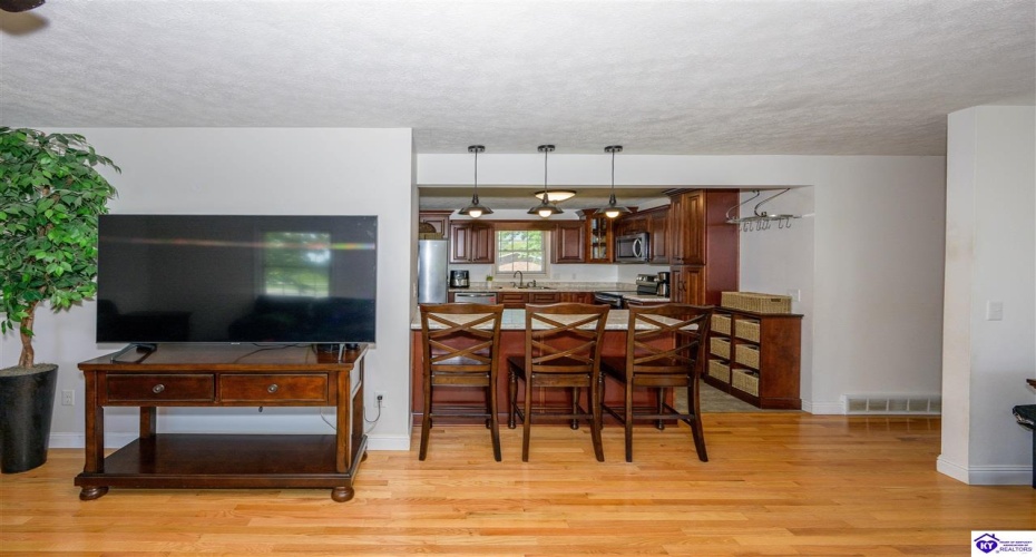 Logsdon Parkway, Radcliff, Kentucky 42701, ,4 BathroomsBathrooms,For Sale,Logsdon Parkway,HK24003115 Logsdon Parkway, Radcliff, Kentucky 42701, ,4 BathroomsBathrooms,For Sale,Logsdon Parkway,HK24003115