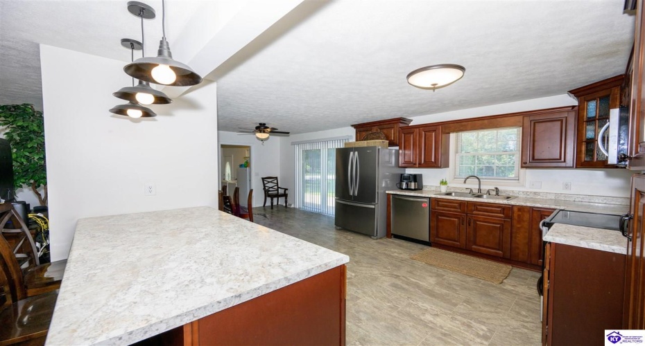 Logsdon Parkway, Radcliff, Kentucky 42701, ,4 BathroomsBathrooms,For Sale,Logsdon Parkway,HK24003115 Logsdon Parkway, Radcliff, Kentucky 42701, ,4 BathroomsBathrooms,For Sale,Logsdon Parkway,HK24003115