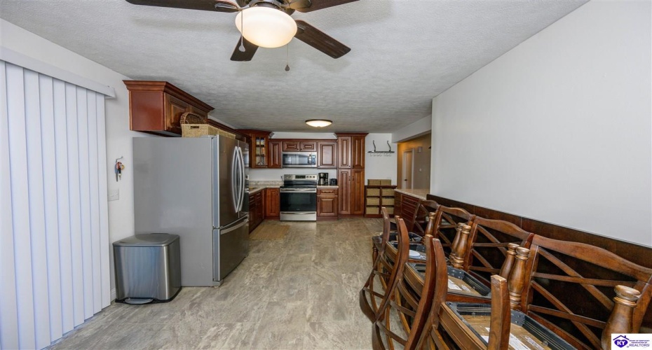 Logsdon Parkway, Radcliff, Kentucky 42701, ,4 BathroomsBathrooms,For Sale,Logsdon Parkway,HK24003115 Logsdon Parkway, Radcliff, Kentucky 42701, ,4 BathroomsBathrooms,For Sale,Logsdon Parkway,HK24003115