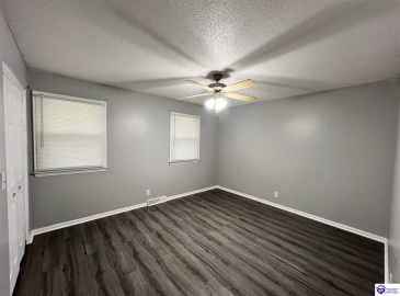 Joy K Lynn, Cecilia, Kentucky 42724, ,2 BathroomsBathrooms,For Sale,Joy K Lynn,HK24003117 Joy K Lynn, Cecilia, Kentucky 42724, ,2 BathroomsBathrooms,For Sale,Joy K Lynn,HK24003117