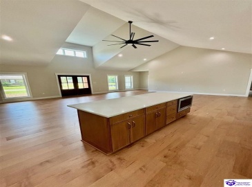 Deer Park, Campbellsville, Kentucky 42718, ,3 BathroomsBathrooms,For Sale,Deer Park,HK23004127