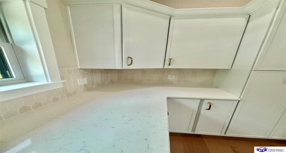 Deer Park, Campbellsville, Kentucky 42718, ,3 BathroomsBathrooms,For Sale,Deer Park,HK23004127