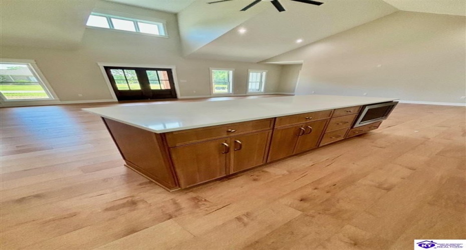 Deer Park, Campbellsville, Kentucky 42718, ,3 BathroomsBathrooms,For Sale,Deer Park,HK23004127