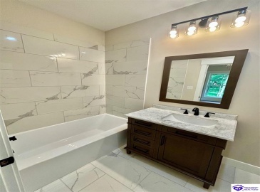 Deer Park, Campbellsville, Kentucky 42718, ,3 BathroomsBathrooms,For Sale,Deer Park,HK23004127