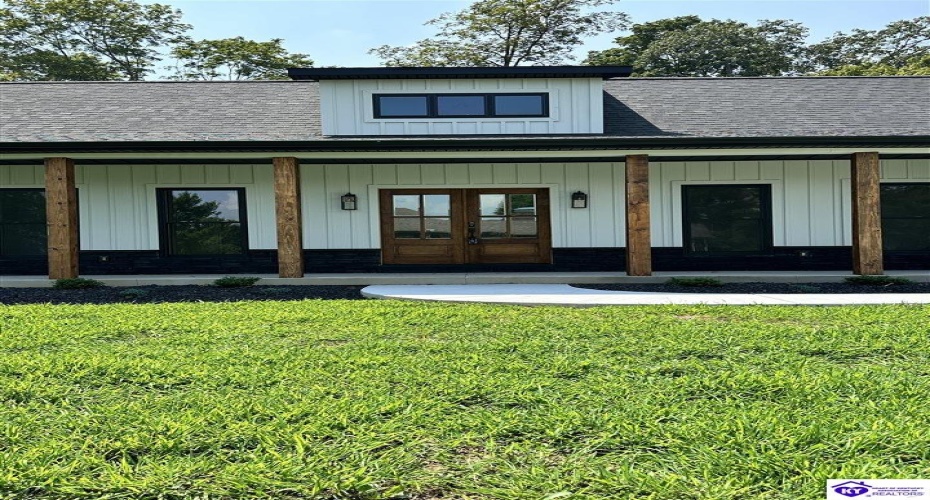 Deer Park, Campbellsville, Kentucky 42718, ,3 BathroomsBathrooms,For Sale,Deer Park,HK23004127