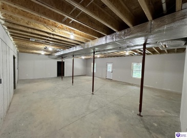 Deer Park, Campbellsville, Kentucky 42718, ,3 BathroomsBathrooms,For Sale,Deer Park,HK23004127