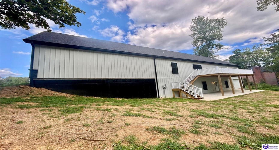 Deer Park, Campbellsville, Kentucky 42718, ,3 BathroomsBathrooms,For Sale,Deer Park,HK23004127