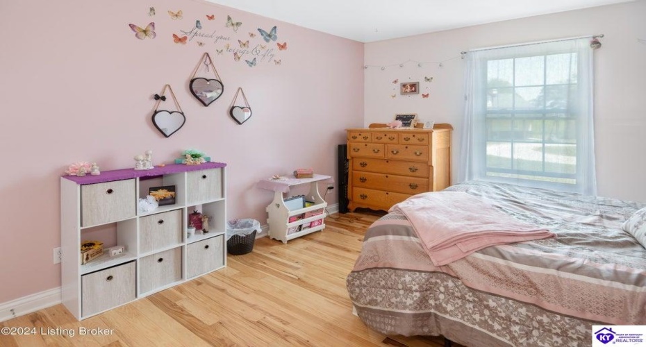 C T Hogan Lane, Hardyville, Kentucky 42746, ,2 BathroomsBathrooms,For Sale,C T Hogan Lane,HK24003139