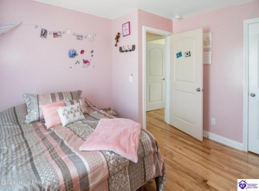 C T Hogan Lane, Hardyville, Kentucky 42746, ,2 BathroomsBathrooms,For Sale,C T Hogan Lane,HK24003139