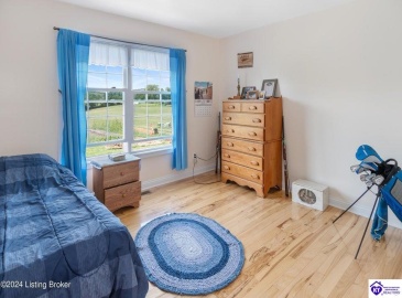 C T Hogan Lane, Hardyville, Kentucky 42746, ,2 BathroomsBathrooms,For Sale,C T Hogan Lane,HK24003139