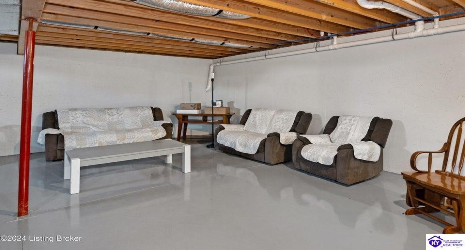 C T Hogan Lane, Hardyville, Kentucky 42746, ,2 BathroomsBathrooms,For Sale,C T Hogan Lane,HK24003139