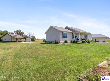 C T Hogan Lane, Hardyville, Kentucky 42746, ,2 BathroomsBathrooms,For Sale,C T Hogan Lane,HK24003139