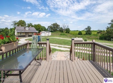 C T Hogan Lane, Hardyville, Kentucky 42746, ,2 BathroomsBathrooms,For Sale,C T Hogan Lane,HK24003139