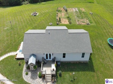 C T Hogan Lane, Hardyville, Kentucky 42746, ,2 BathroomsBathrooms,For Sale,C T Hogan Lane,HK24003139