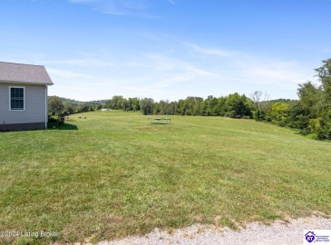 C T Hogan Lane, Hardyville, Kentucky 42746, ,2 BathroomsBathrooms,For Sale,C T Hogan Lane,HK24003139
