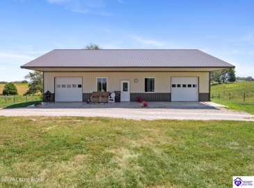 C T Hogan Lane, Hardyville, Kentucky 42746, ,2 BathroomsBathrooms,For Sale,C T Hogan Lane,HK24003139