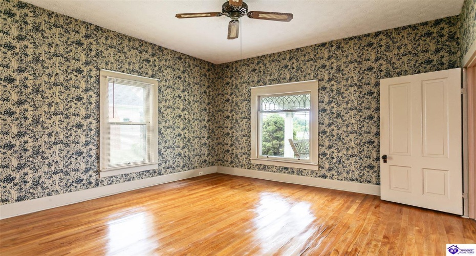 Main Street, Campbellsville, Kentucky 42718, ,1 BathroomBathrooms,For Sale,Main Street,HK24003147