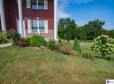 Rembrandt Drive, Elizabethtown, Kentucky 42701, ,3 BathroomsBathrooms,For Sale,Rembrandt Drive,HK24003151