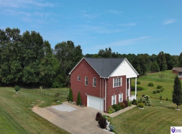 Rembrandt Drive, Elizabethtown, Kentucky 42701, ,3 BathroomsBathrooms,For Sale,Rembrandt Drive,HK24003151