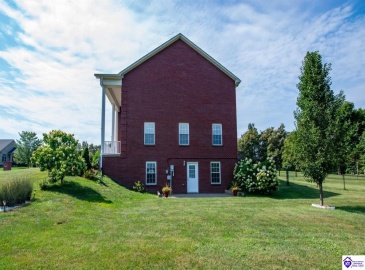 Rembrandt Drive, Elizabethtown, Kentucky 42701, ,3 BathroomsBathrooms,For Sale,Rembrandt Drive,HK24003151