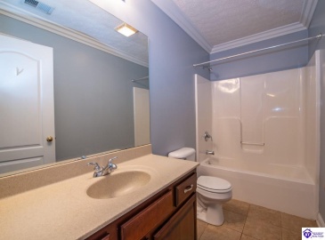 Rembrandt Drive, Elizabethtown, Kentucky 42701, ,3 BathroomsBathrooms,For Sale,Rembrandt Drive,HK24003151