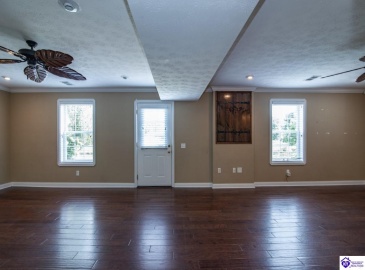 Rembrandt Drive, Elizabethtown, Kentucky 42701, ,3 BathroomsBathrooms,For Sale,Rembrandt Drive,HK24003151