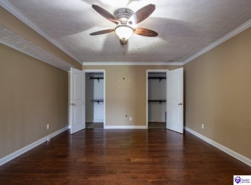 Rembrandt Drive, Elizabethtown, Kentucky 42701, ,3 BathroomsBathrooms,For Sale,Rembrandt Drive,HK24003151