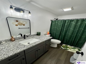 Parkview Shores Road, Scottsville, Kentucky 42764, ,2 BathroomsBathrooms,For Sale,Parkview Shores Road,HK24003167