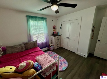 Parkview Shores Road, Scottsville, Kentucky 42764, ,2 BathroomsBathrooms,For Sale,Parkview Shores Road,HK24003167