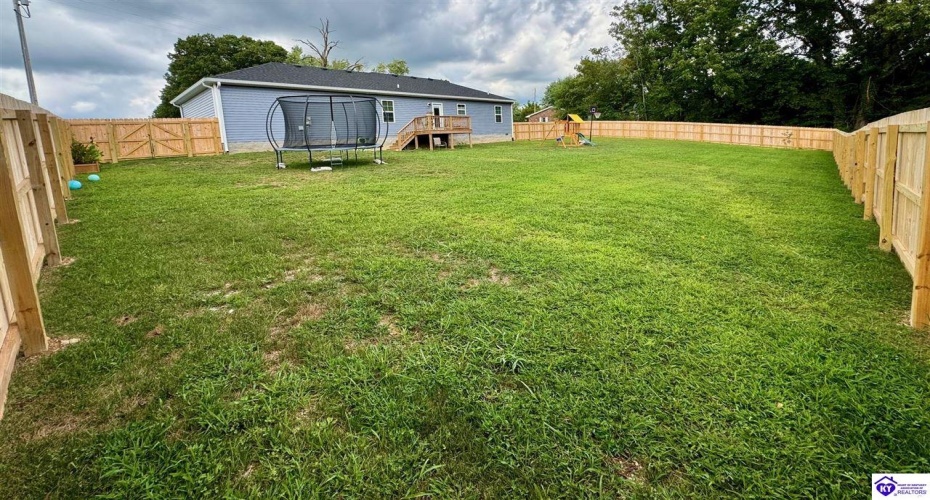 Parkview Shores Road, Scottsville, Kentucky 42764, ,2 BathroomsBathrooms,For Sale,Parkview Shores Road,HK24003167