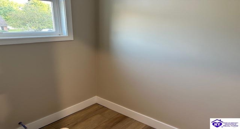 Hunter Lane, Elizabethtown, Kentucky 42701, ,3 BathroomsBathrooms,For Sale,Hunter Lane,HK24003170