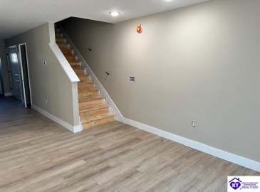 Hunter Lane, Elizabethtown, Kentucky 42701, ,3 BathroomsBathrooms,For Sale,Hunter Lane,HK24003170