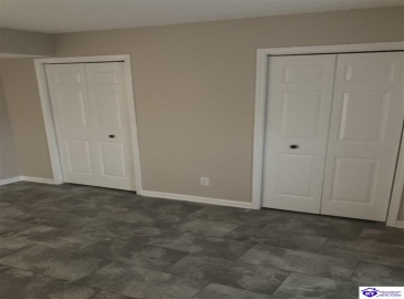 Freeman Green Drive, Elizabethtown, Kentucky 42701, ,2 BathroomsBathrooms,For Sale,Freeman Green Drive,HK24003177