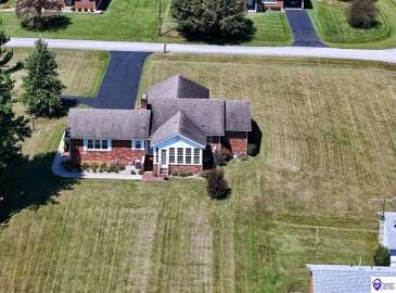 Rogers Drive, Magnolia, Kentucky 42757, ,2 BathroomsBathrooms,For Sale,Rogers Drive,HK24003189