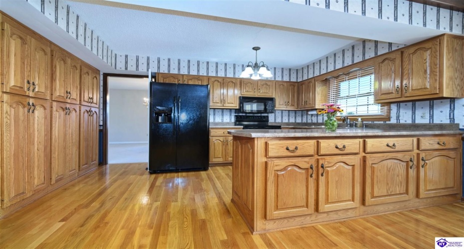 Rogers Drive, Magnolia, Kentucky 42757, ,2 BathroomsBathrooms,For Sale,Rogers Drive,HK24003189 Rogers Drive, Magnolia, Kentucky 42757, ,2 BathroomsBathrooms,For Sale,Rogers Drive,HK24003189