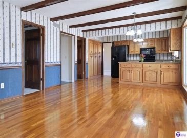 Rogers Drive, Magnolia, Kentucky 42757, ,2 BathroomsBathrooms,For Sale,Rogers Drive,HK24003189