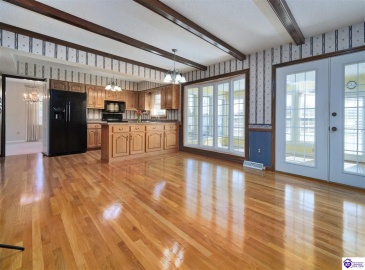 Rogers Drive, Magnolia, Kentucky 42757, ,2 BathroomsBathrooms,For Sale,Rogers Drive,HK24003189