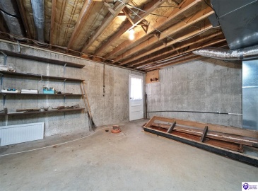 Rogers Drive, Magnolia, Kentucky 42757, ,2 BathroomsBathrooms,For Sale,Rogers Drive,HK24003189