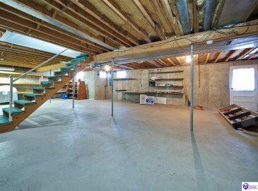 Rogers Drive, Magnolia, Kentucky 42757, ,2 BathroomsBathrooms,For Sale,Rogers Drive,HK24003189