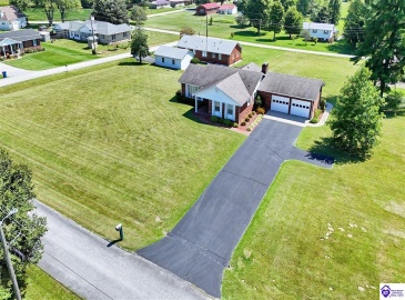 Rogers Drive, Magnolia, Kentucky 42757, ,2 BathroomsBathrooms,For Sale,Rogers Drive,HK24003189