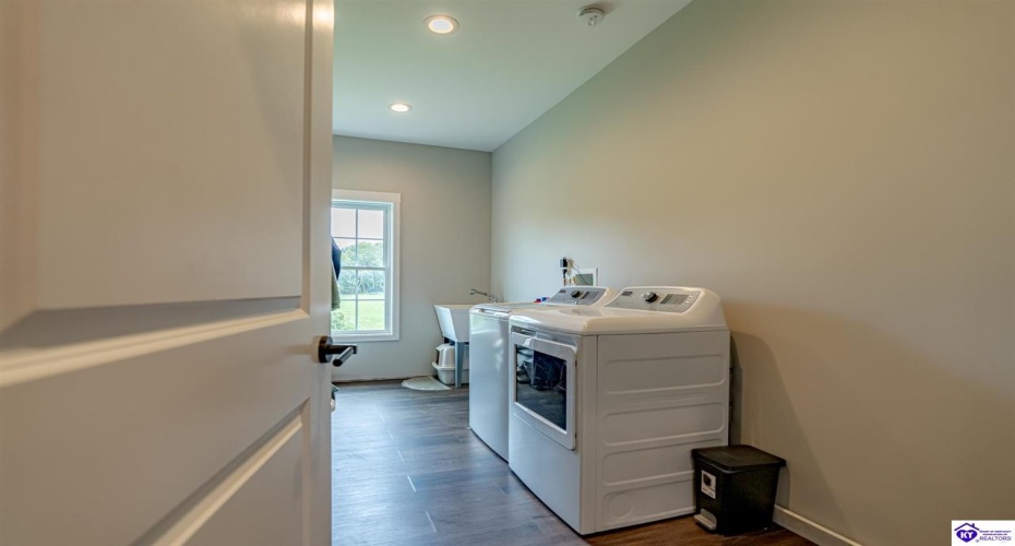 Ashcraft Road, Brandenburg, Kentucky 40108, ,3 BathroomsBathrooms,For Sale,Ashcraft Road,HK24003192