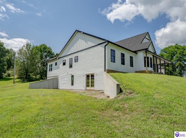 Ashcraft Road, Brandenburg, Kentucky 40108, ,3 BathroomsBathrooms,For Sale,Ashcraft Road,HK24003192